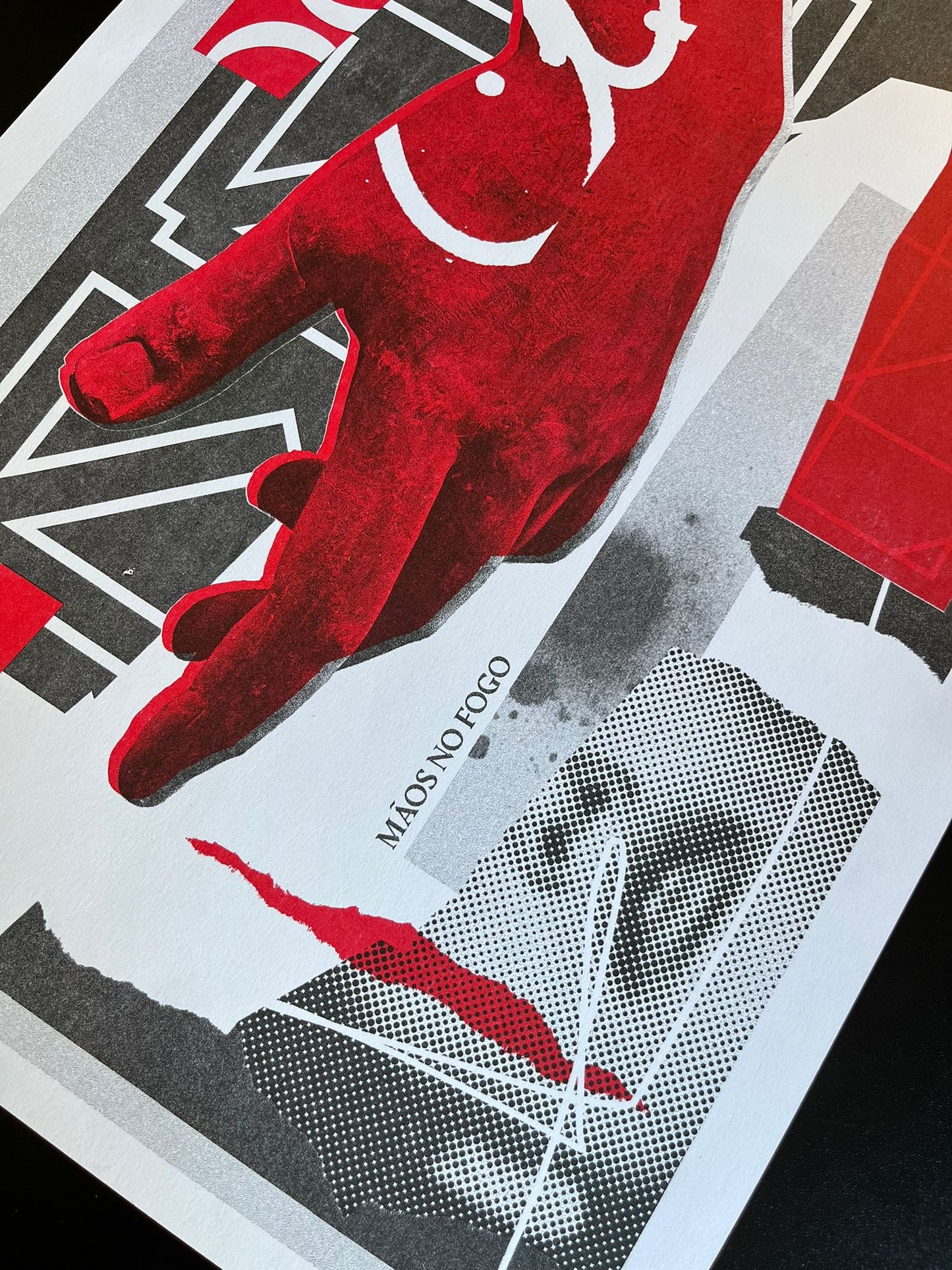 Print 'Mãos No Fogo'